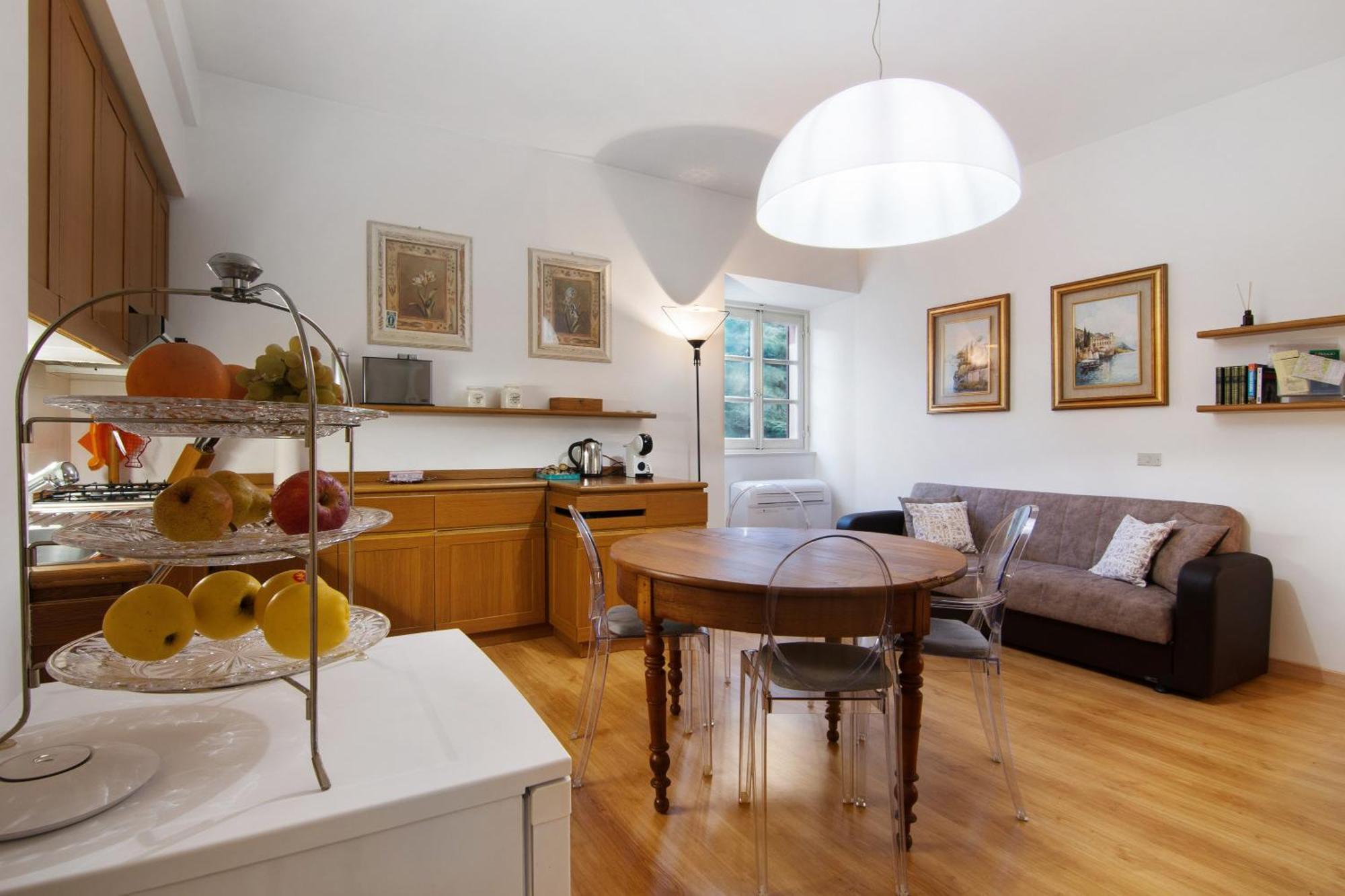 La Contessa - Lenno Appartement Buitenkant foto